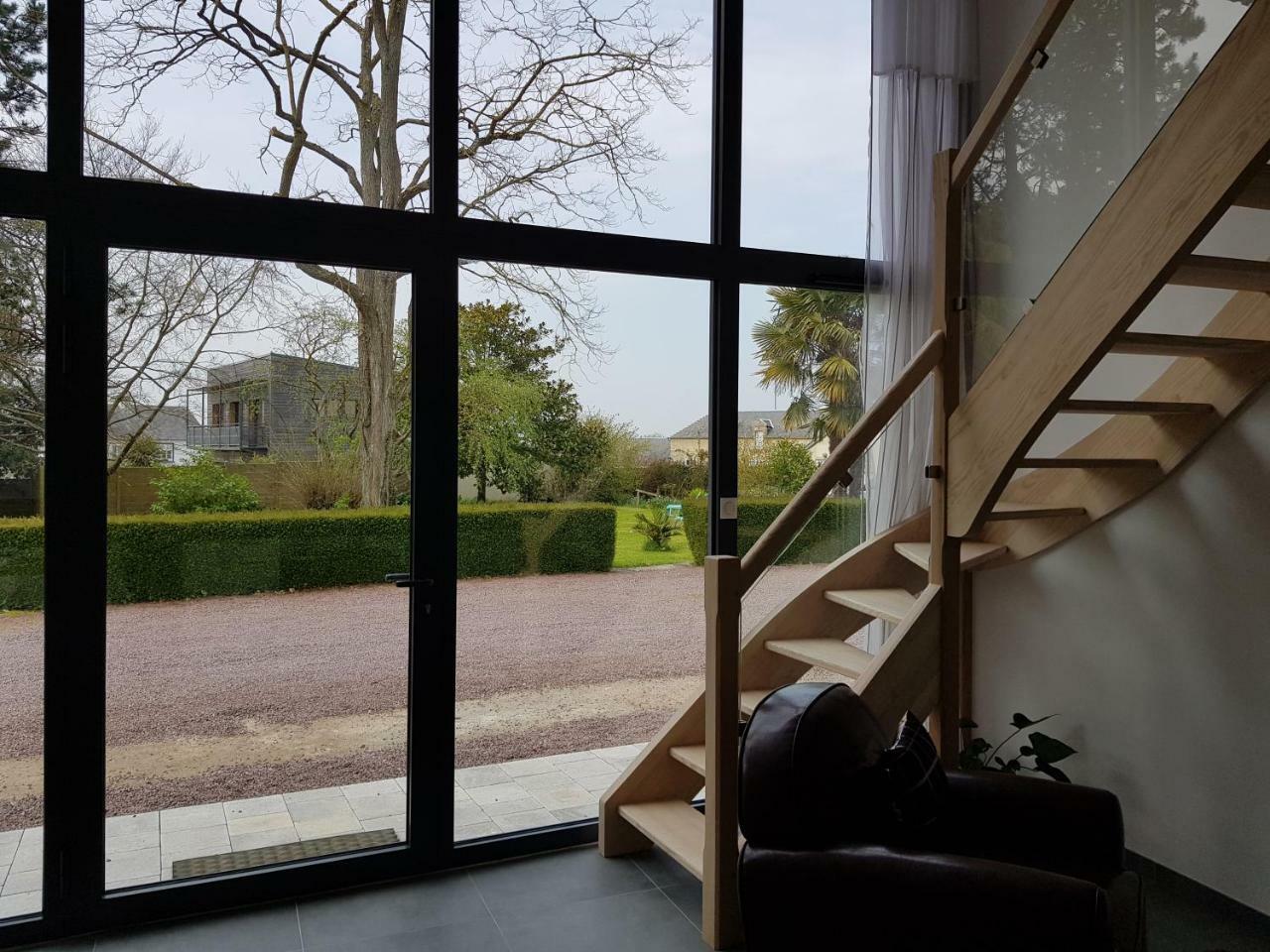 Normandy Vip Villa Trevieres Exterior photo