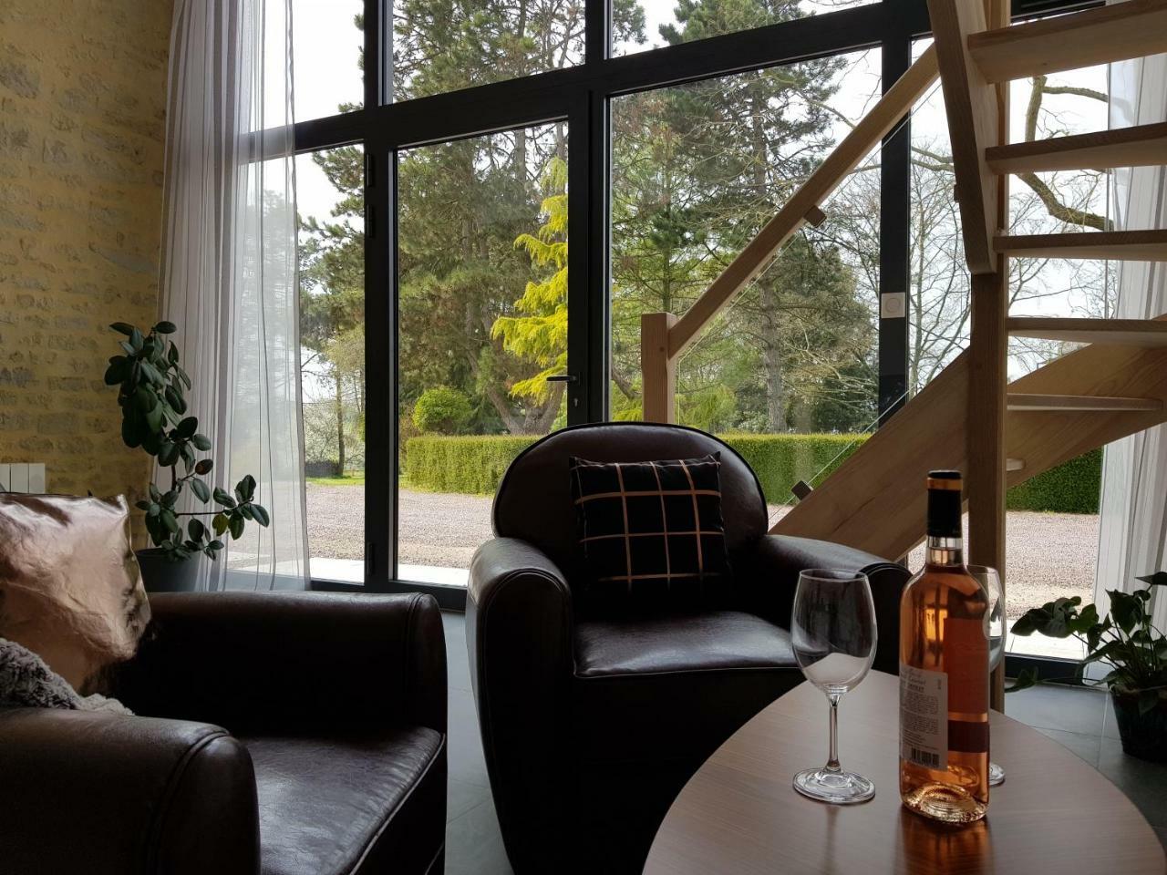Normandy Vip Villa Trevieres Exterior photo